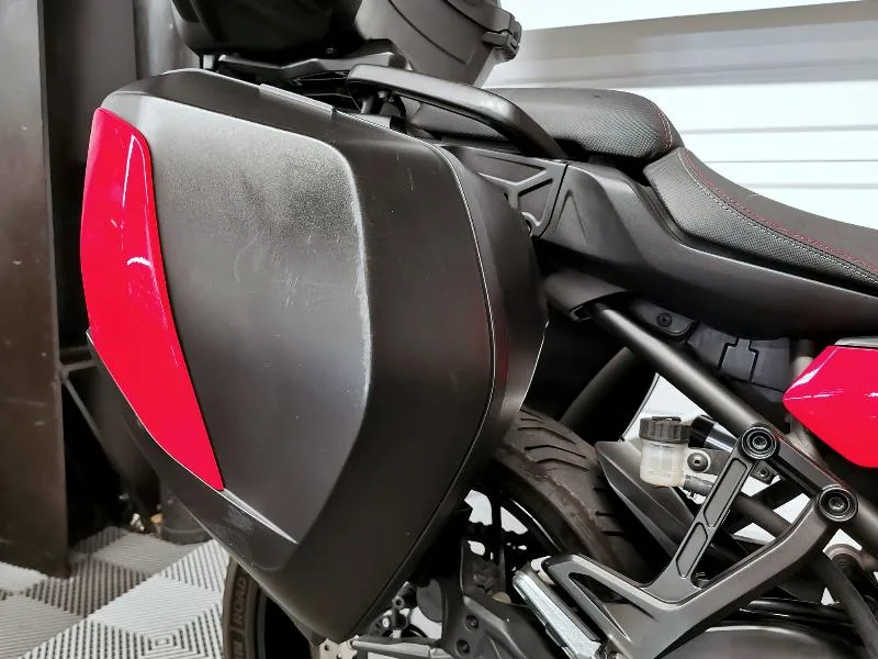TRACER 9 GT