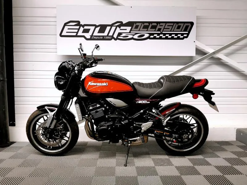 Z 900