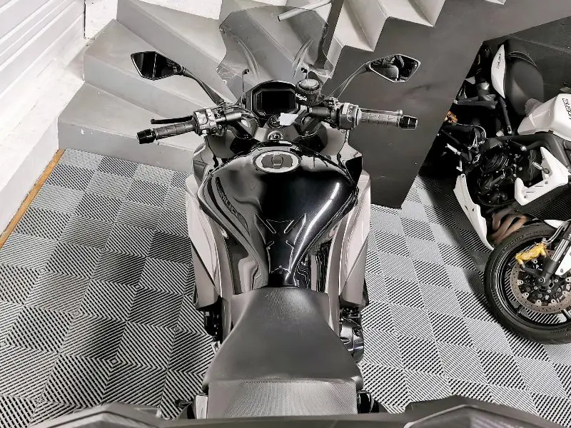 NINJA 1000 SX