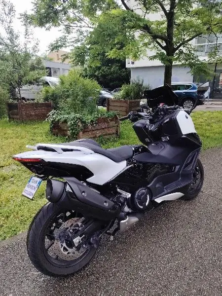 XP TMAX 560 TECH MAX