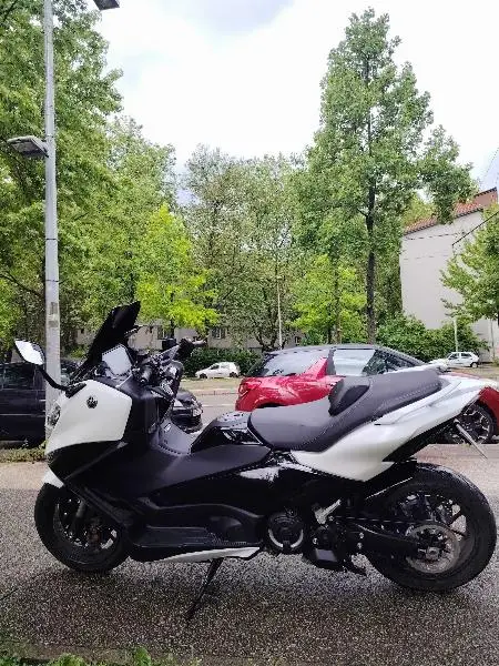 XP TMAX 560 TECH MAX