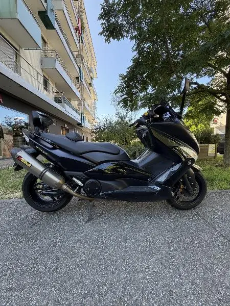 XP TMAX 500
