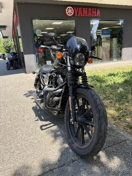 SPORTSTER IRON 1200