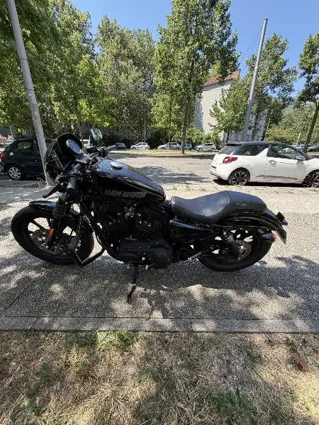 SPORTSTER IRON 1200