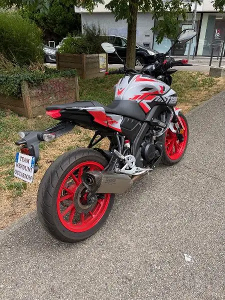 MT125 ABS