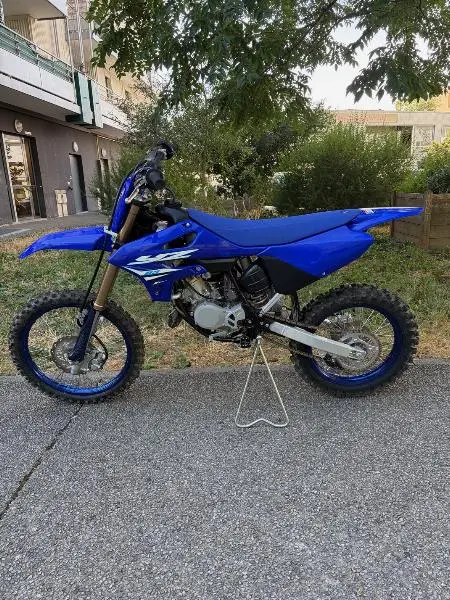 YZ85