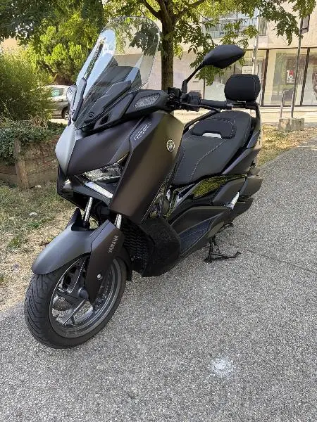 XMAX 300 Tech Max