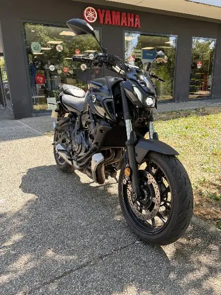 MT07