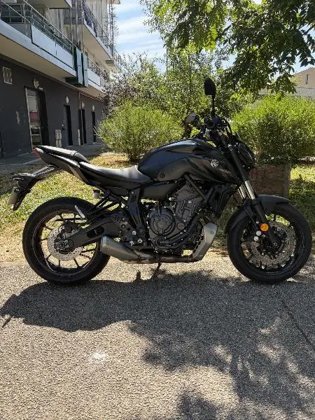 MT07