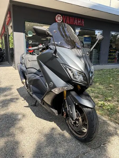XP TMAX 530 IRON MAX