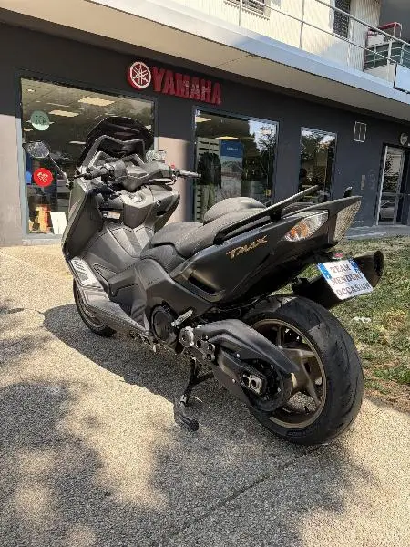 XP TMAX 530 IRON MAX