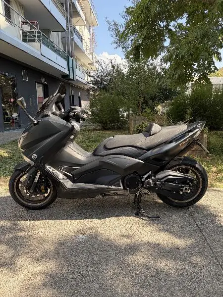 XP TMAX 530 IRON MAX