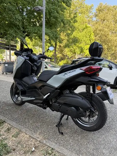XMAX 125 TECH MAX