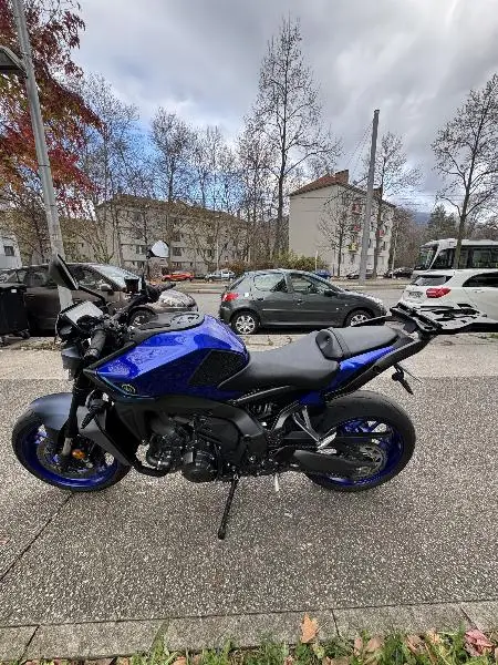 MT09  YAMT