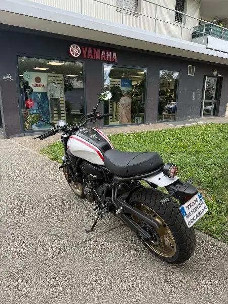 XSR 700 XTRIBUTE