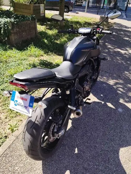 MT07