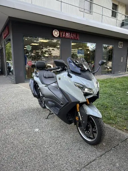 XP TMAX 560 TECH MAX