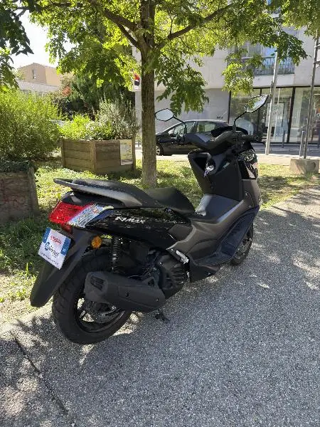 NMAX 125