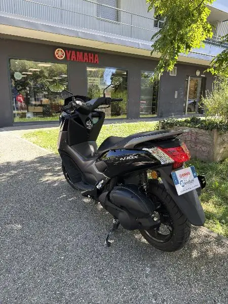 NMAX 125