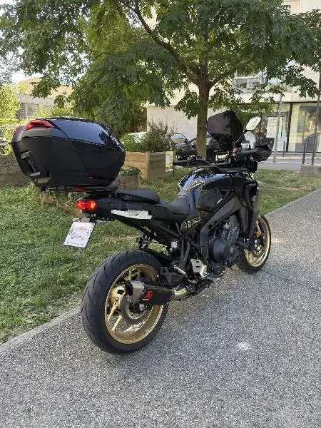 TRACER 9 GT