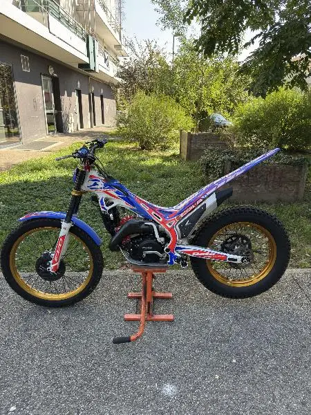 EVO 300 FACTORY 2T