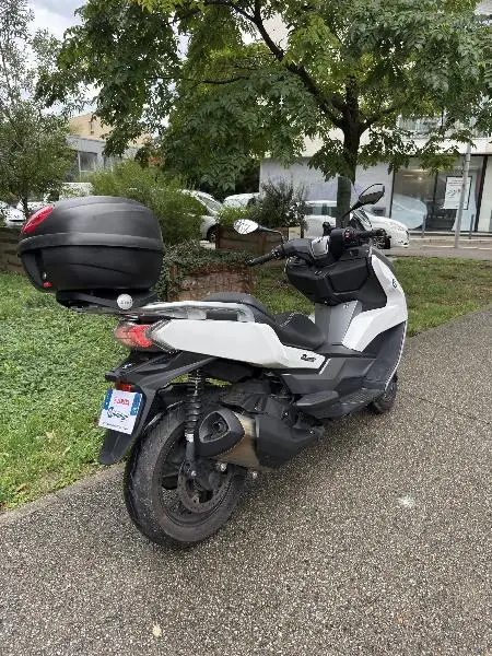 C 400 GT