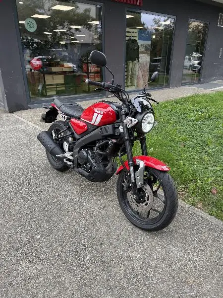 XSR 125 2021