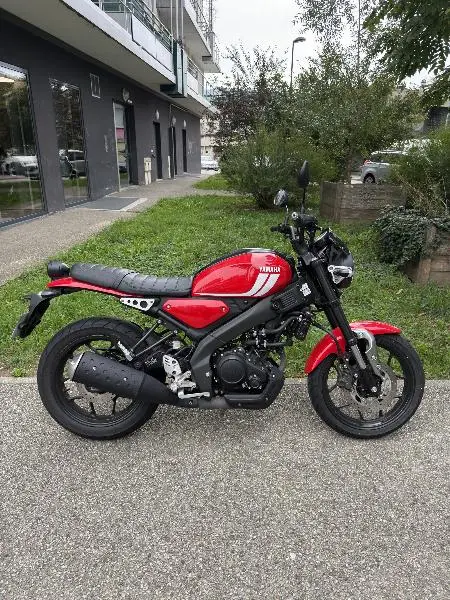 XSR 125