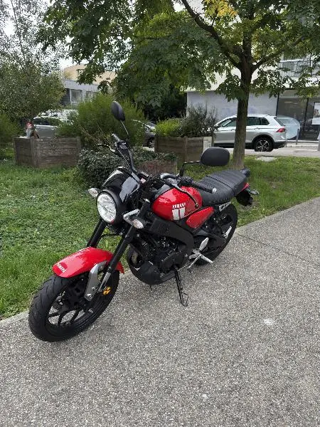 XSR 125