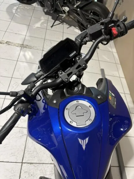 MT125 ABS