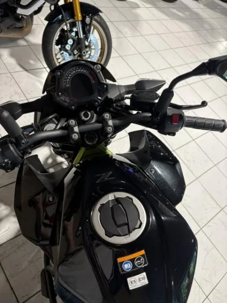 Z400