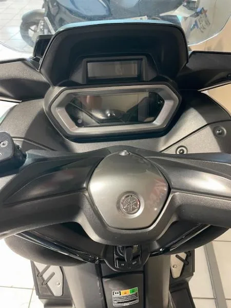 XMAX 300 Tech Max