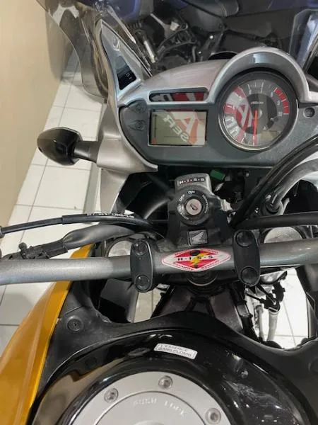XL 700