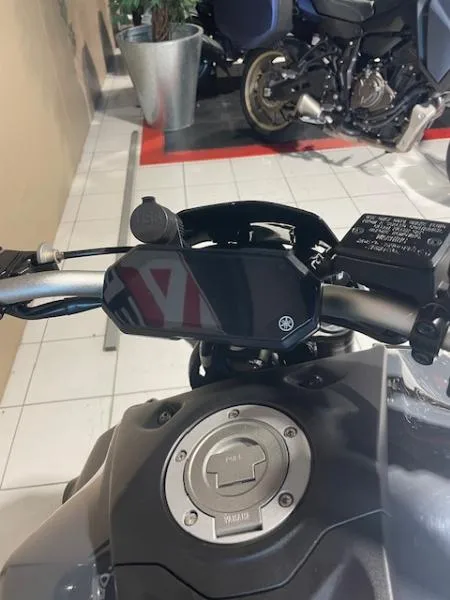 MT07