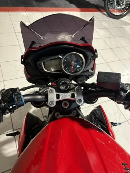 STREET TRIPLE 660 S