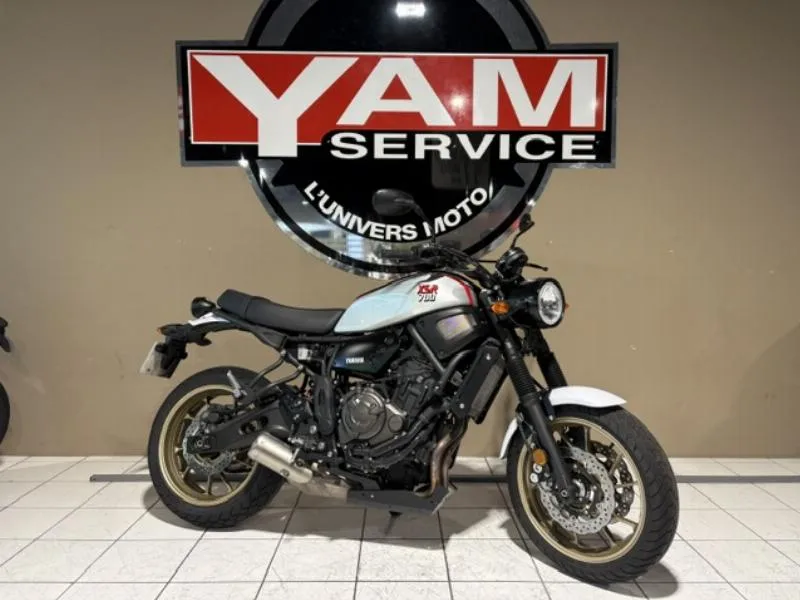 XSR 700 XTRIBUTE 2020