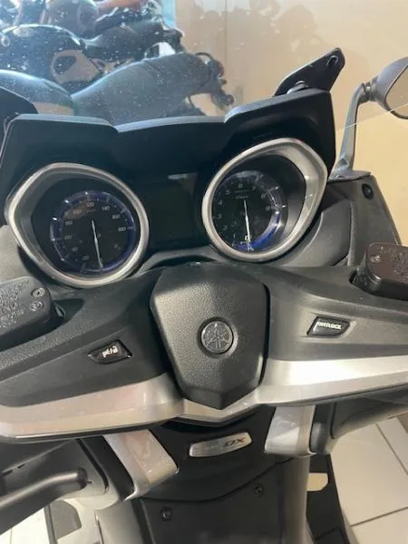 XP TMAX 530 DX
