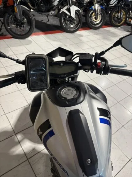 MT07