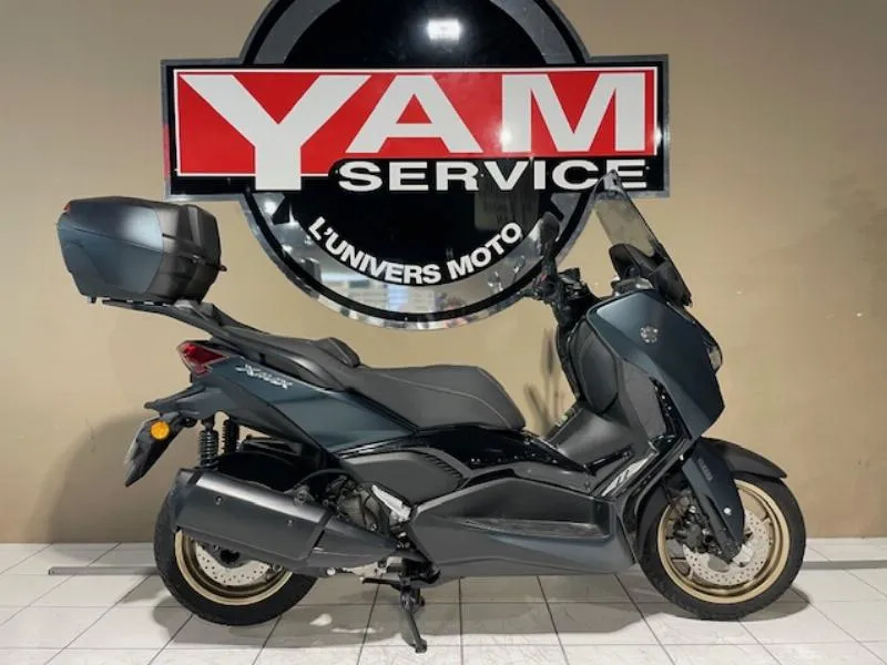 XMAX 300 Tech Max