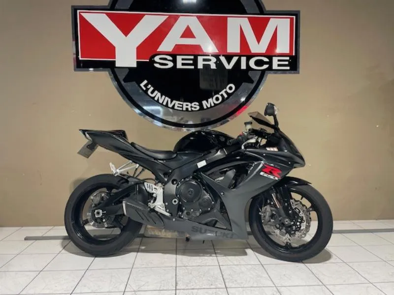GSXR 750