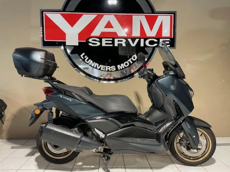 XMAX 300 Tech Max