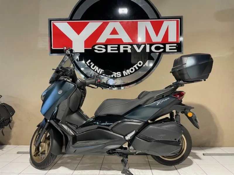 XMAX 300 Tech Max