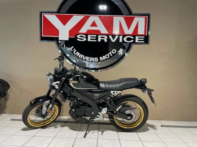 XSR 125 Legacy