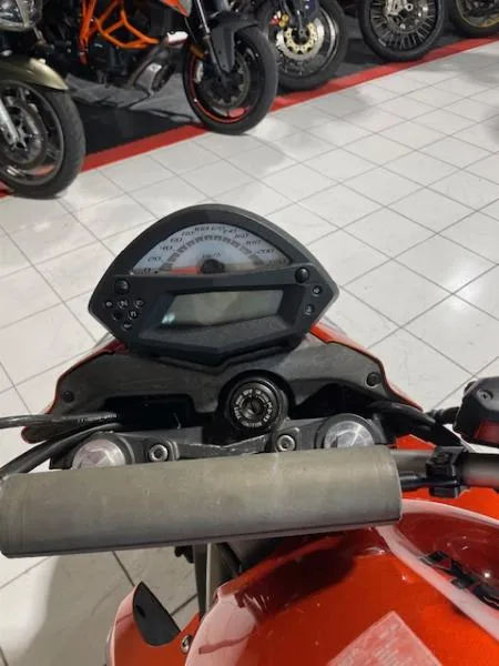 ER6