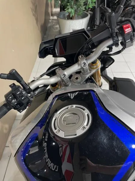 MT10 SP