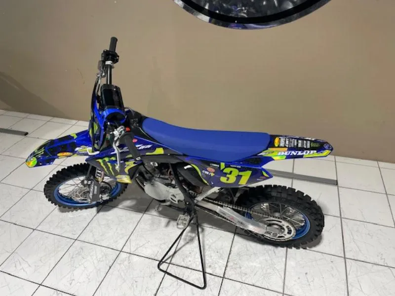 YZ65
