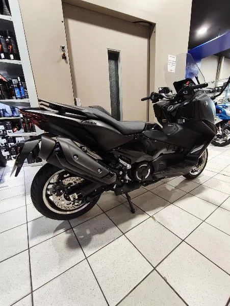 XP TMAX 560 TECH MAX