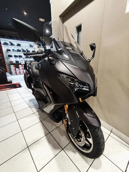 XP TMAX 560 TECH MAX