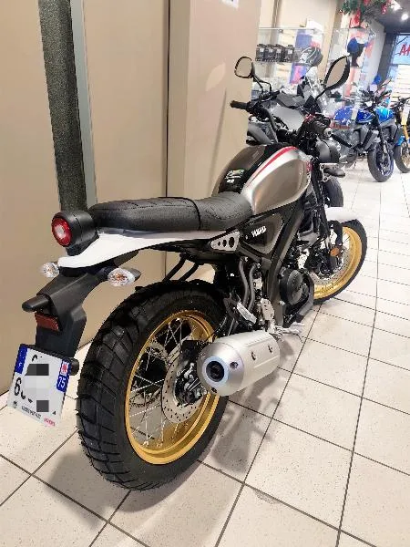 XSR 125 Legacy