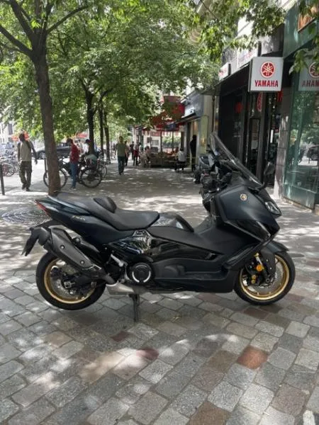 XP TMAX 560 TECH MAX
